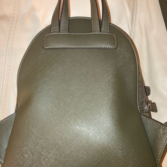 Guess Green Small Nylon Backpack:small discoloration inside by tag. Looks new. - Picture 4 of 13